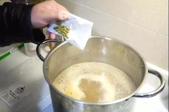 導入酵母準備發酵 導入酵母準備發酵